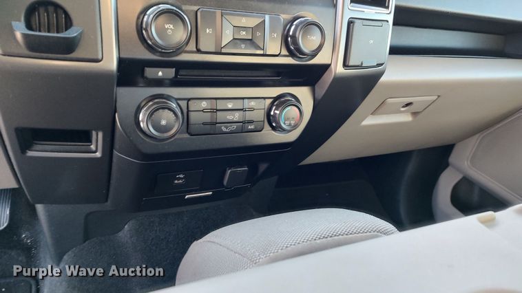 image for item LP9179 2018 Ford F150  SuperCrew pickup truck