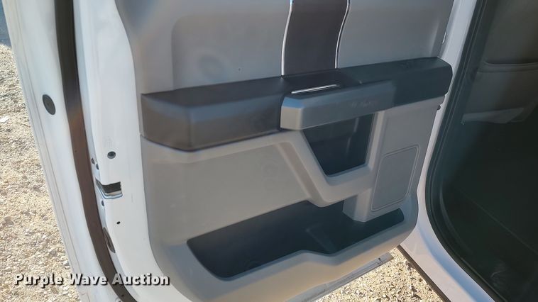 image for item LP9179 2018 Ford F150  SuperCrew pickup truck