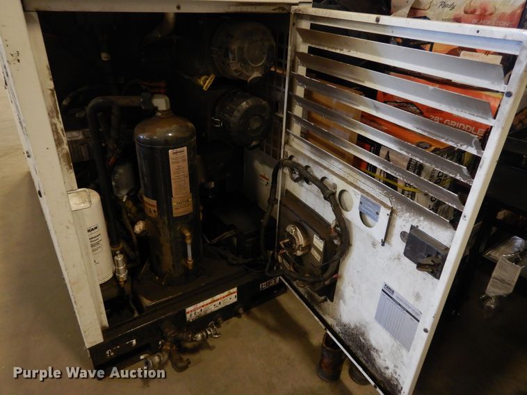 image for item LP9540 2019 Doosan P185WDOU-T4F  air compressor