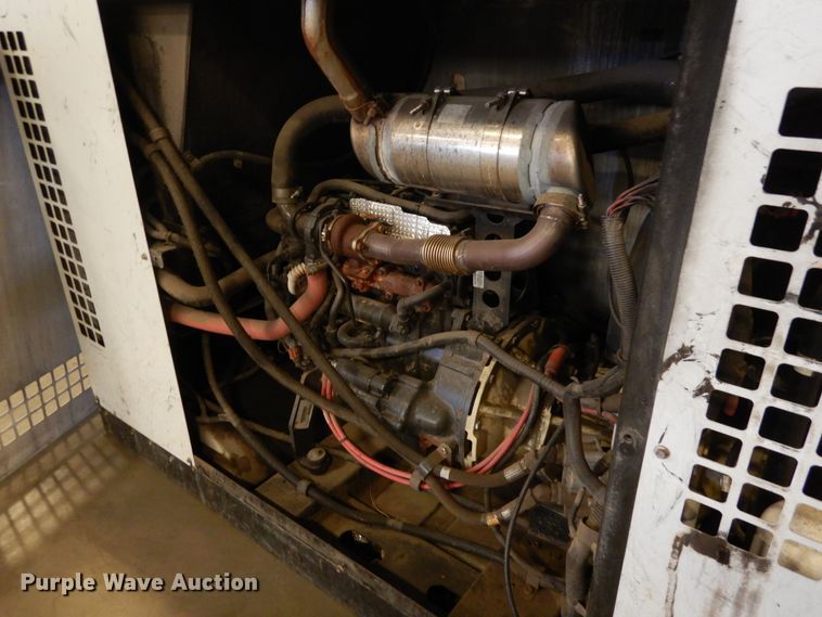 image for item LP9540 2019 Doosan P185WDOU-T4F  air compressor