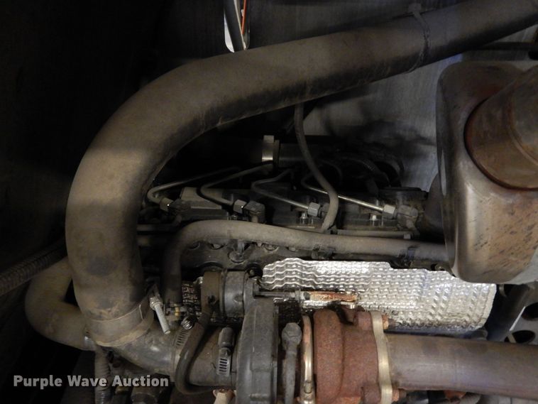 image for item LP9540 2019 Doosan P185WDOU-T4F  air compressor