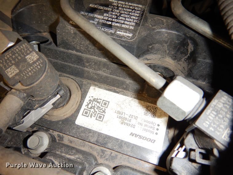 image for item LP9540 2019 Doosan P185WDOU-T4F  air compressor