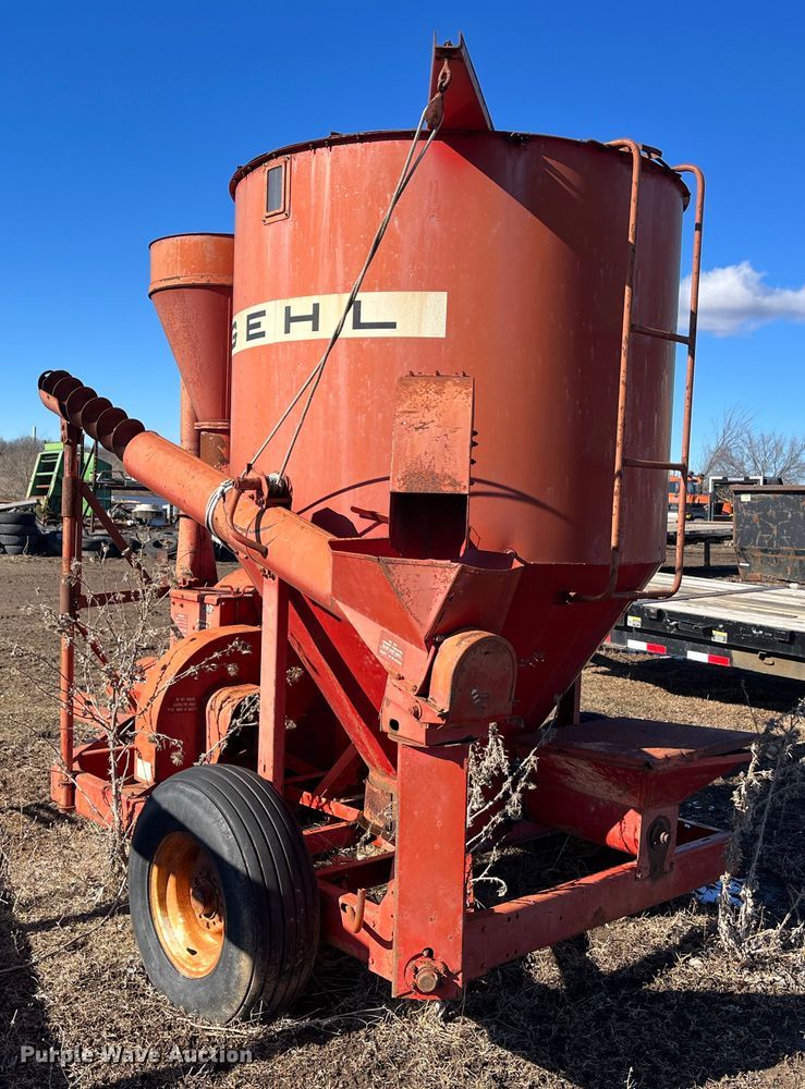 image for item LP9791 Gehl Mix-All  feed grinder/mixer