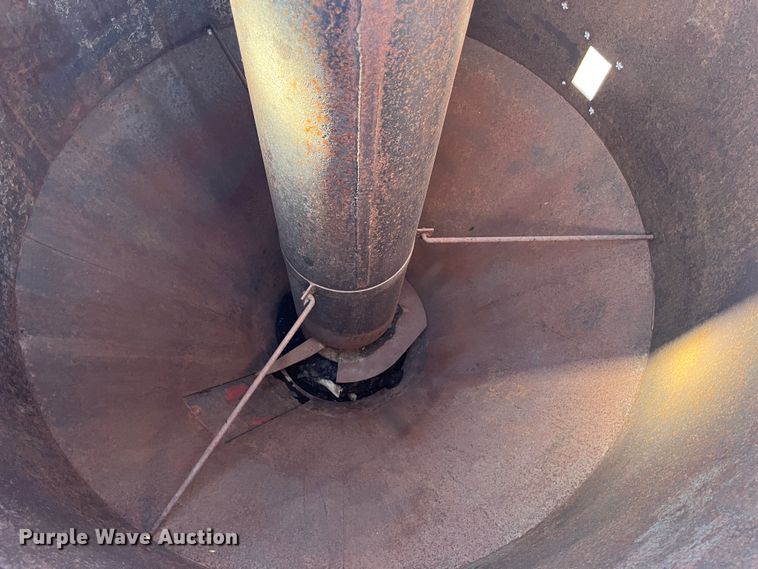 image for item LP9791 Gehl Mix-All  feed grinder/mixer