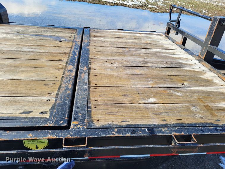 image for item LR9155 2014 Big Tex 14TL-20BK  tilt deck equipment trailer