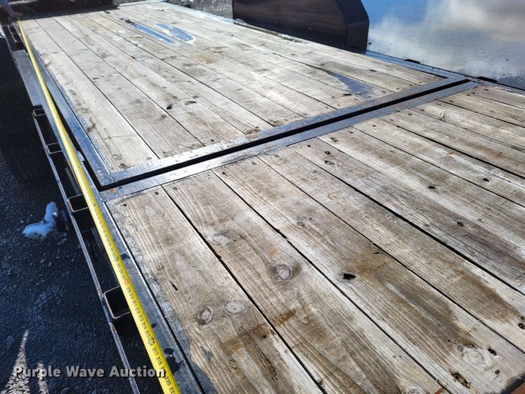 image for item LR9155 2014 Big Tex 14TL-20BK  tilt deck equipment trailer