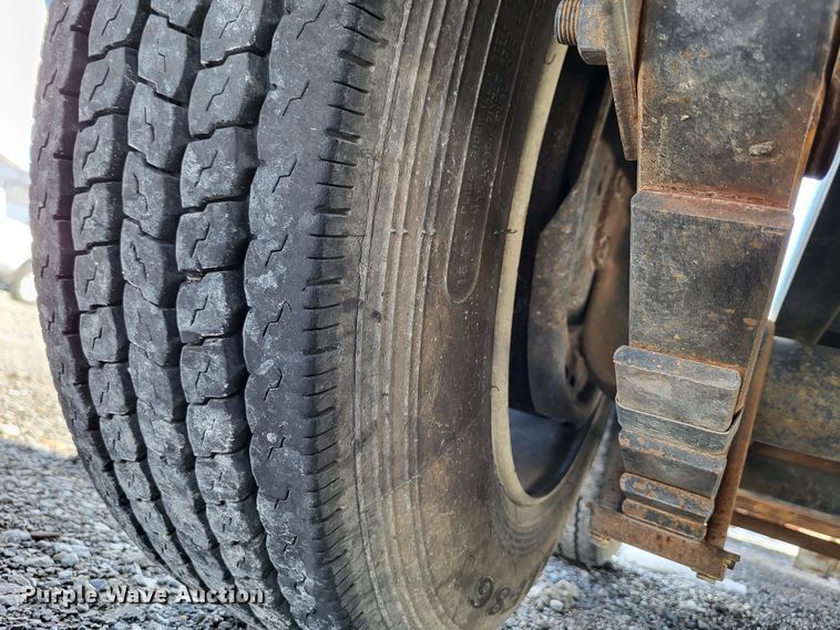 image for item LR9155 2014 Big Tex 14TL-20BK  tilt deck equipment trailer