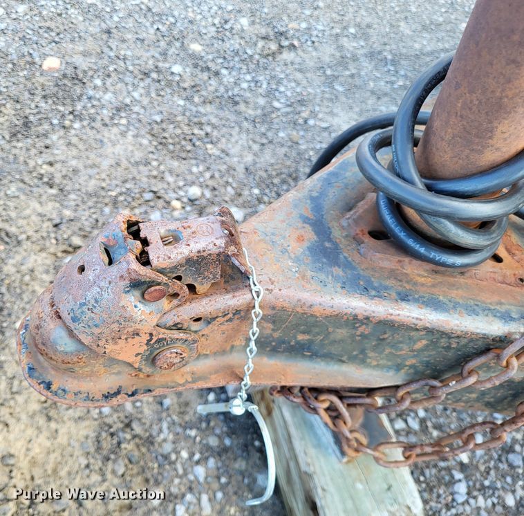 image for item LR9156 1993 Interstate  utility trailer