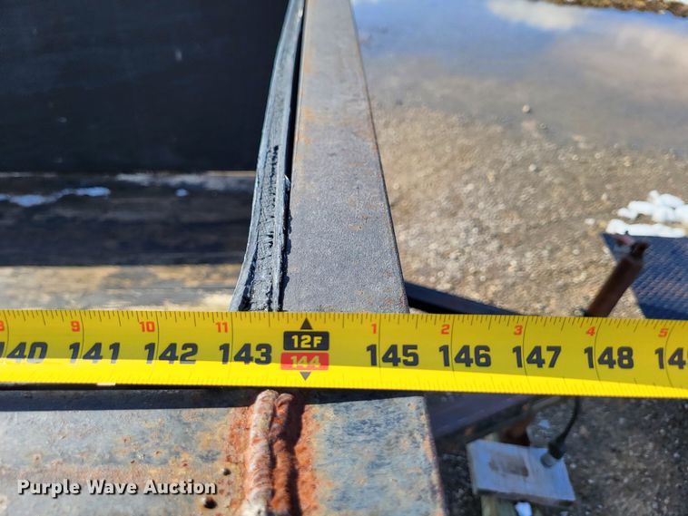 image for item LR9156 1993 Interstate  utility trailer