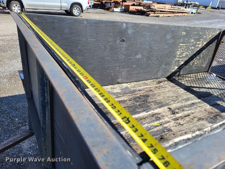 image for item LR9156 1993 Interstate  utility trailer