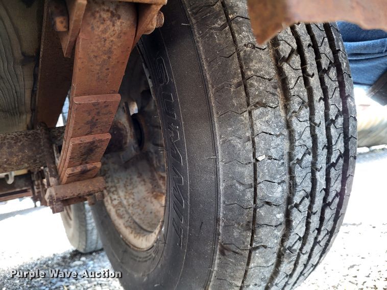 image for item LR9156 1993 Interstate  utility trailer