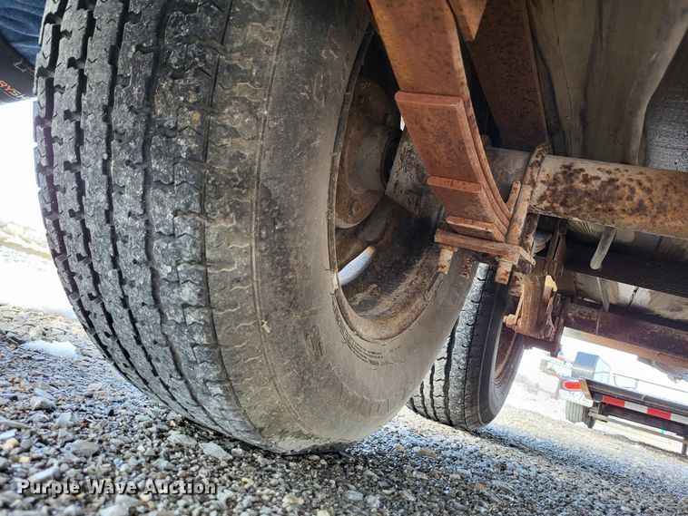 image for item LR9156 1993 Interstate  utility trailer