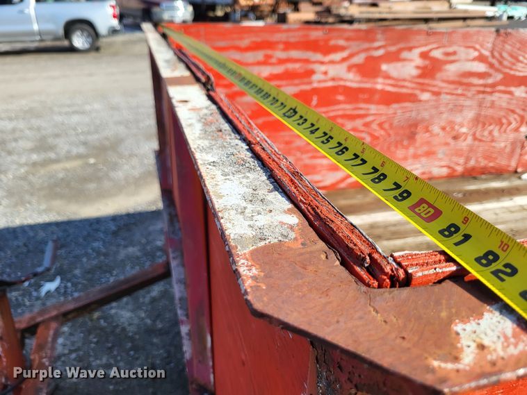 image for item LR9157 1993 Interstate  utility trailer