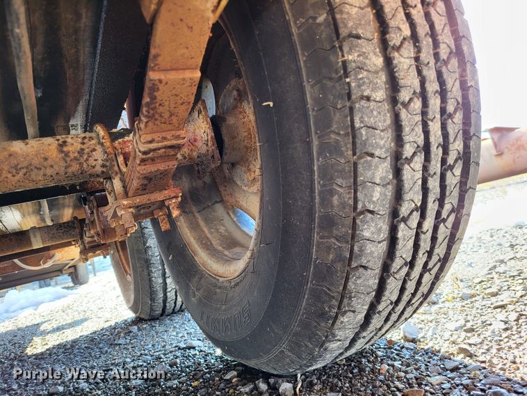 image for item LR9157 1993 Interstate  utility trailer