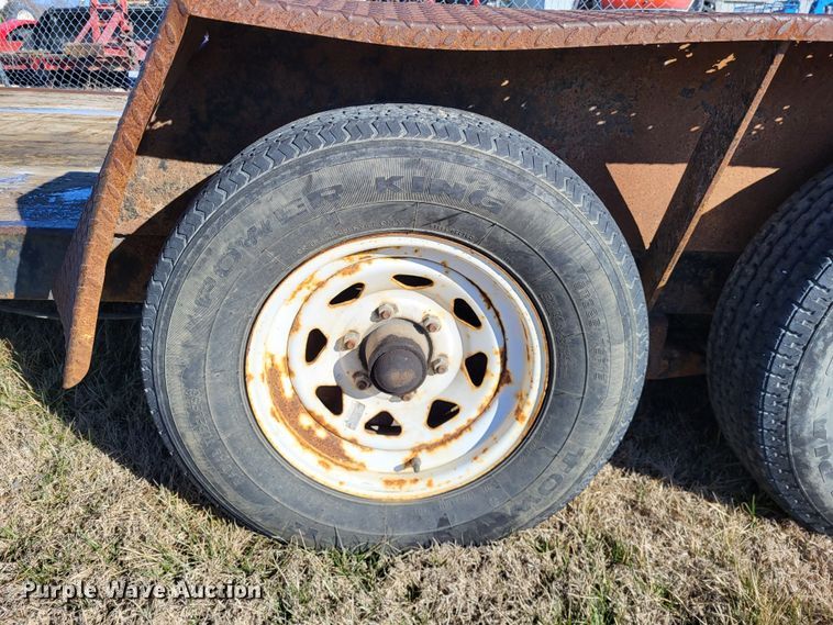 image for item LR9164 2002 Foster Bass 1612  equipment trailer