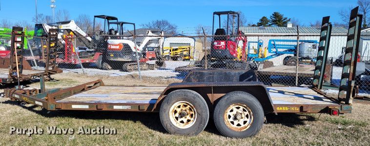 image for item LR9165 2002 Foster Bass 1612  equipment trailer