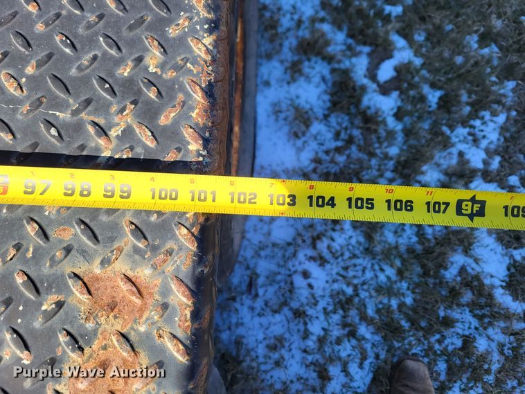 image for item LR9165 2002 Foster Bass 1612  equipment trailer