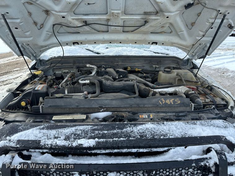 image for item LT9341 2014 Ford F250 Super Duty XL  Crew Cab pickup truck