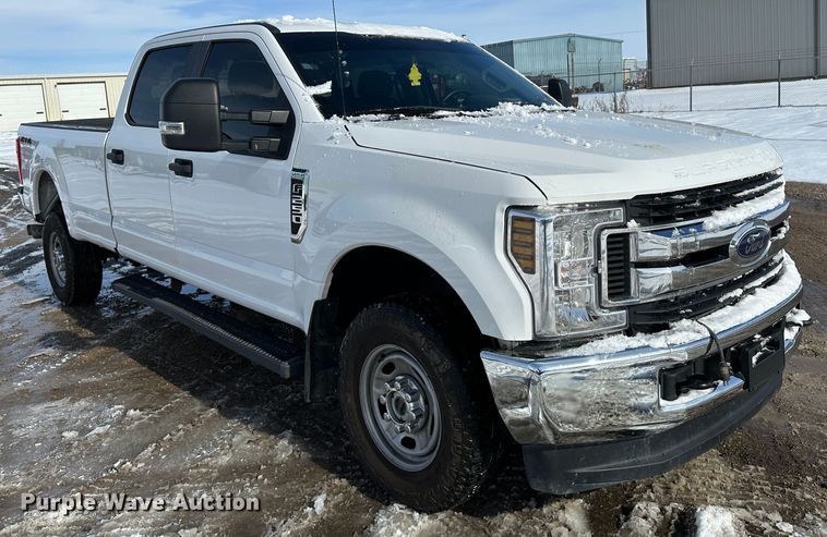 image for item LT9342 2019 Ford F250 Super Duty  Crew Cab pickup truck
