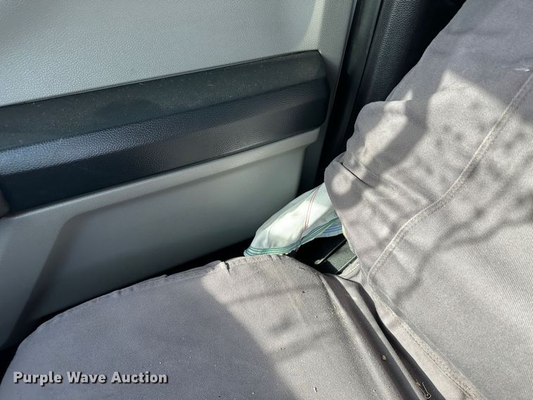 image for item LT9342 2019 Ford F250 Super Duty  Crew Cab pickup truck