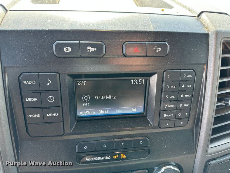 image for item LT9342 2019 Ford F250 Super Duty  Crew Cab pickup truck