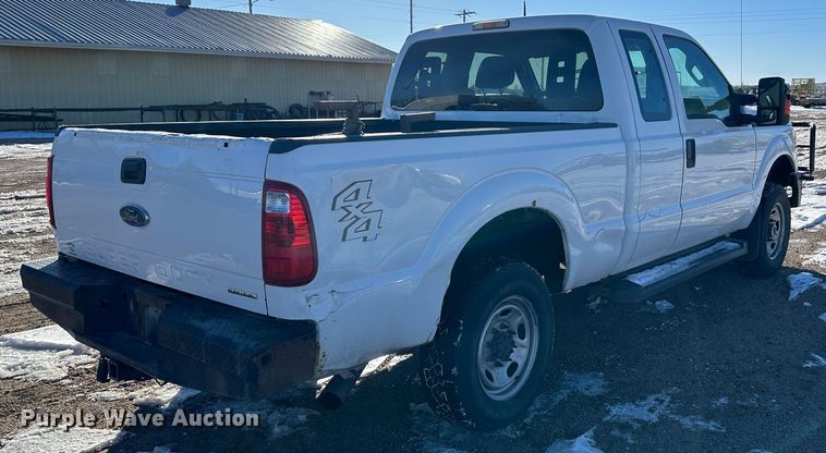 image for item LT9359 2014 Ford F250 Super Duty  SuperCab pickup truck