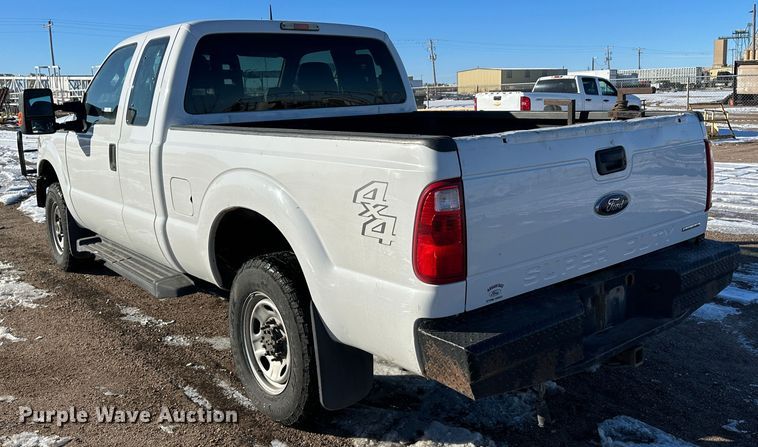 image for item LT9359 2014 Ford F250 Super Duty  SuperCab pickup truck