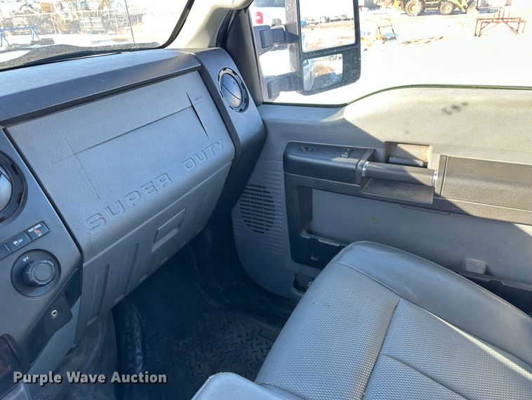 image for item LT9359 2014 Ford F250 Super Duty  SuperCab pickup truck