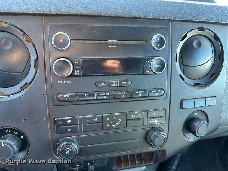 image for item LT9359 2014 Ford F250 Super Duty  SuperCab pickup truck