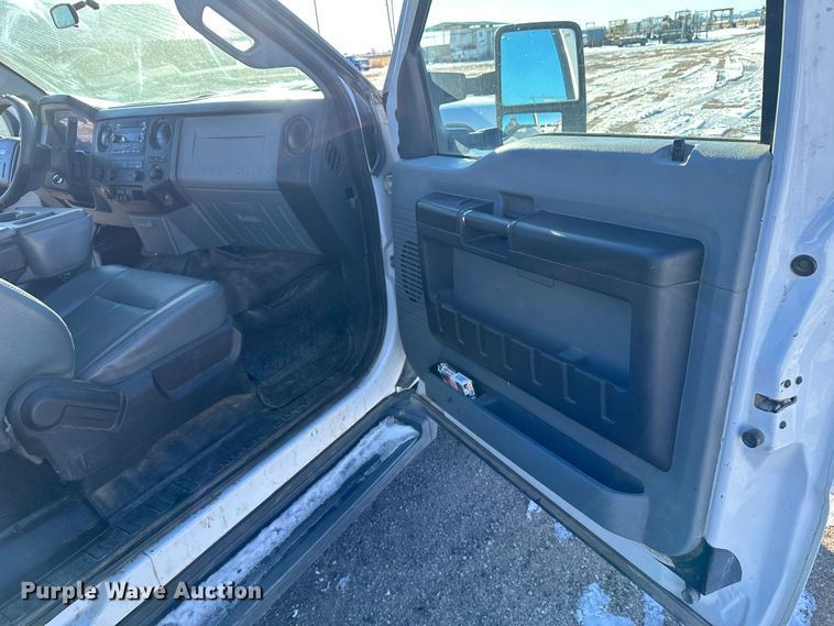 image for item LT9359 2014 Ford F250 Super Duty  SuperCab pickup truck