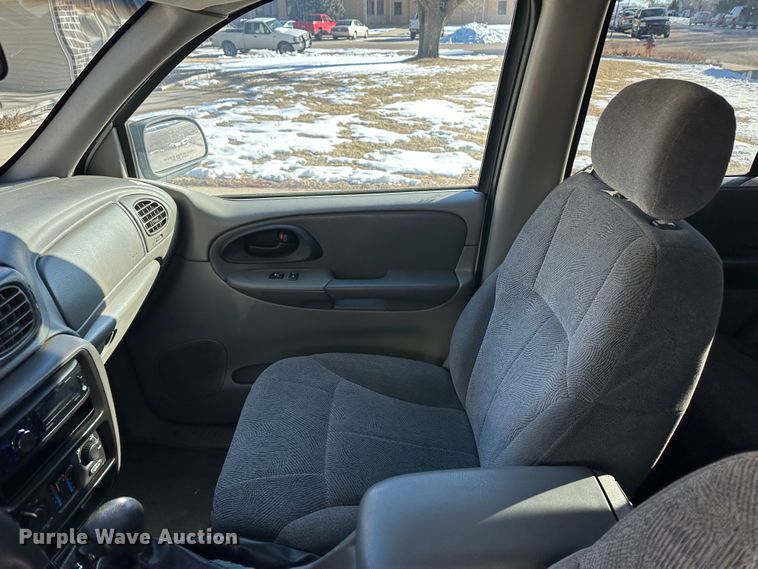 image for item LT9362 2004 Chevrolet TrailBlazer  SUV