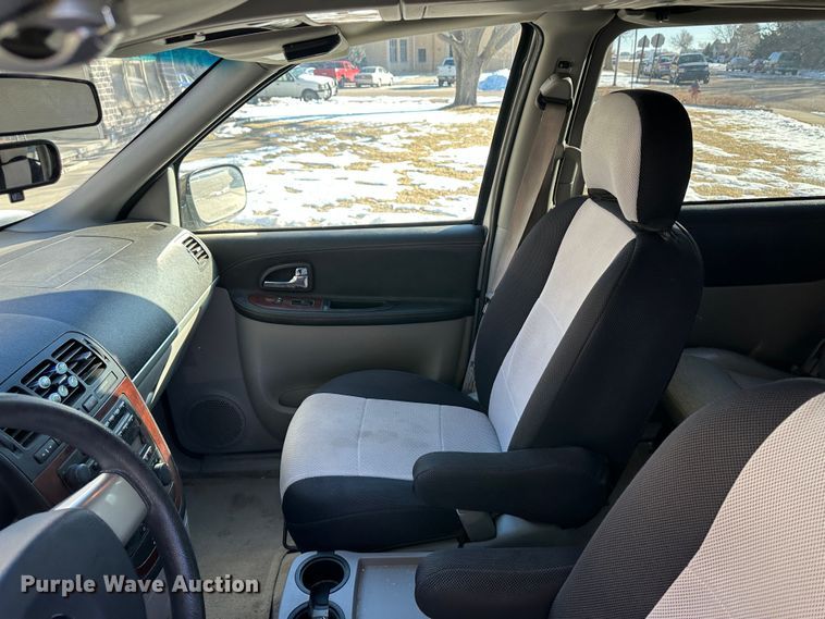 image for item LT9363 2005 Chevrolet Uplander  van