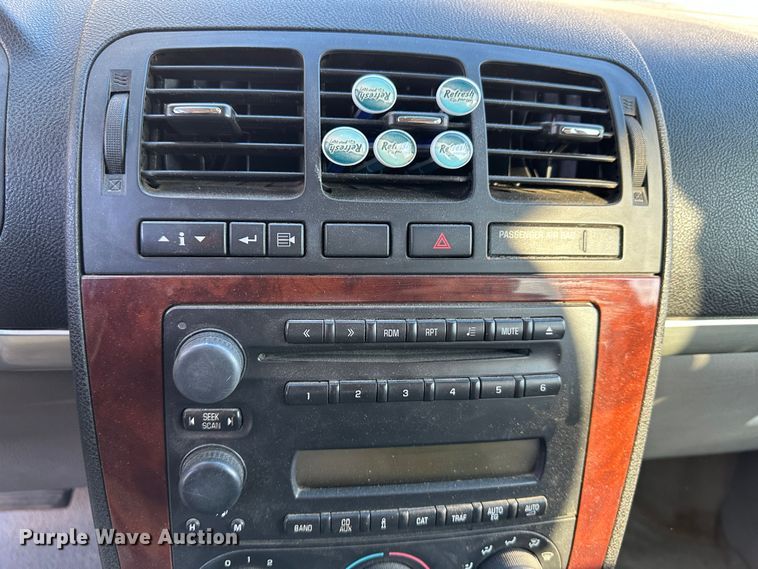 image for item LT9363 2005 Chevrolet Uplander  van