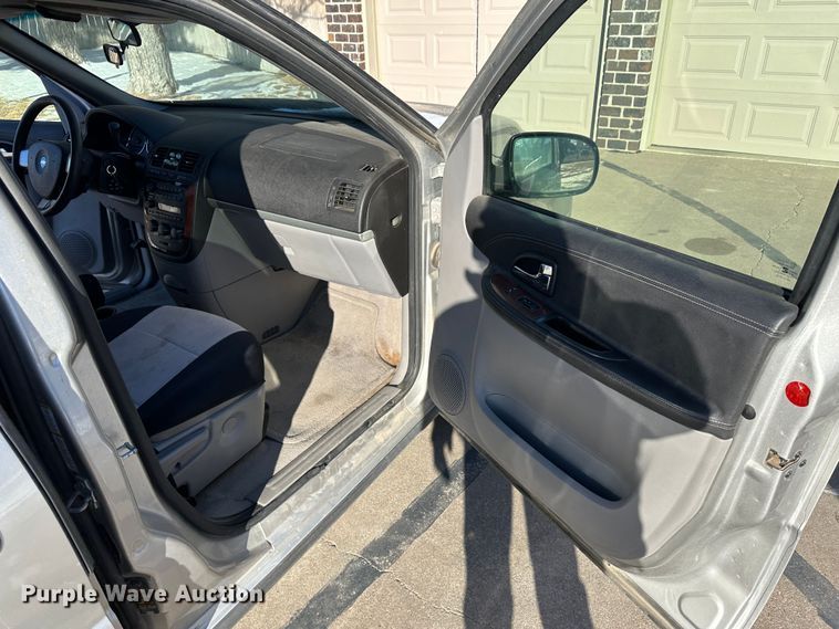 image for item LT9363 2005 Chevrolet Uplander  van