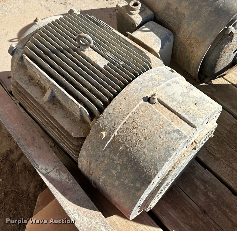 image for item LT9364 (24) electric motors