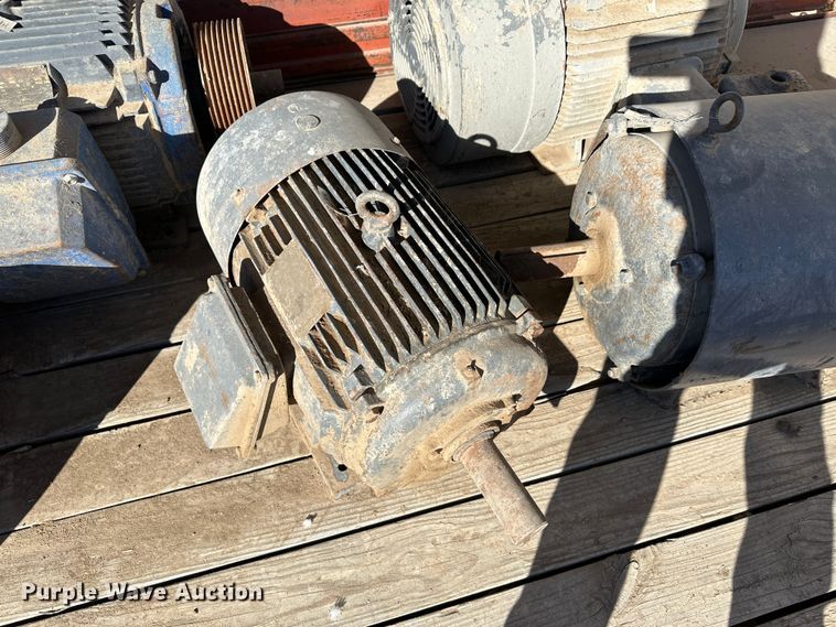 image for item LT9364 (24) electric motors