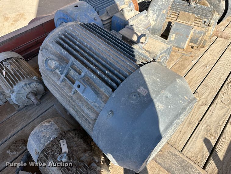 image for item LT9364 (24) electric motors