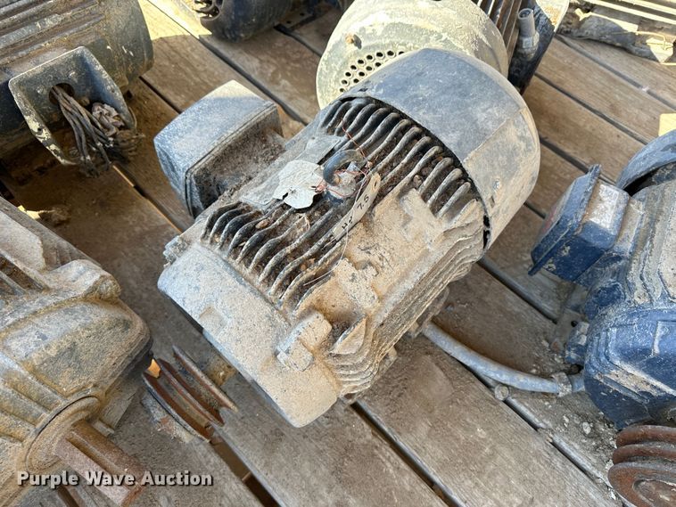 image for item LT9364 (24) electric motors