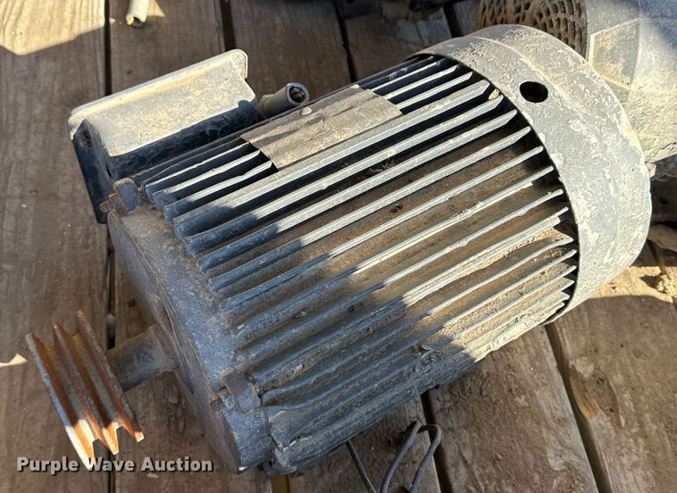 image for item LT9364 (24) electric motors