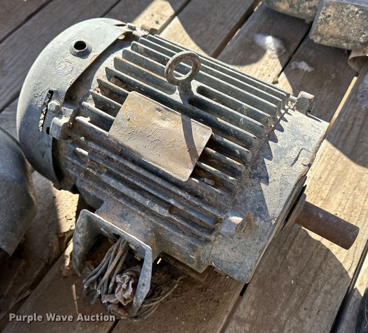 image for item LT9364 (24) electric motors