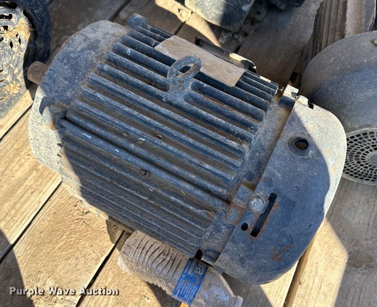 image for item LT9364 (24) electric motors