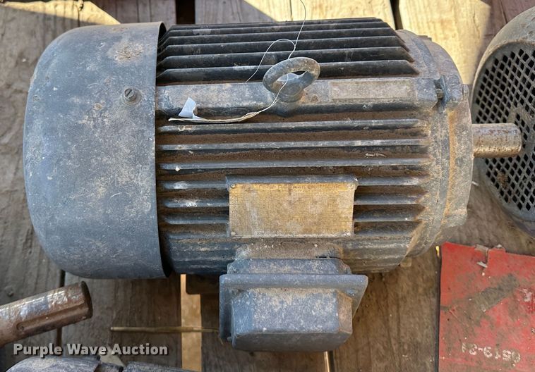 image for item LT9364 (24) electric motors