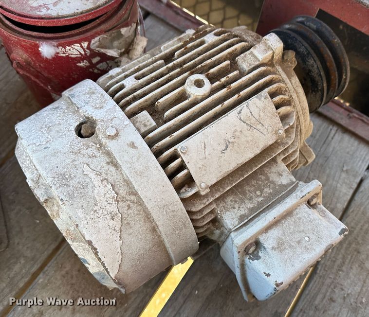 image for item LT9364 (24) electric motors