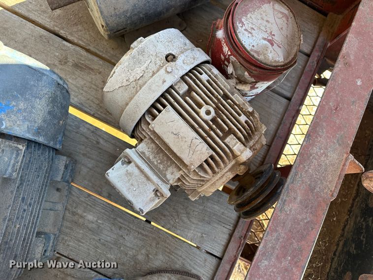 image for item LT9364 (24) electric motors