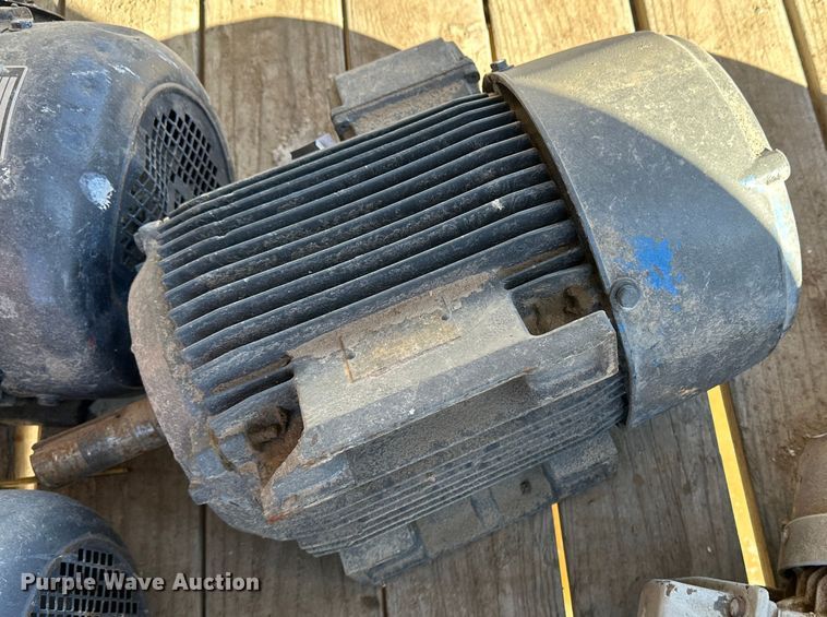 image for item LT9364 (24) electric motors