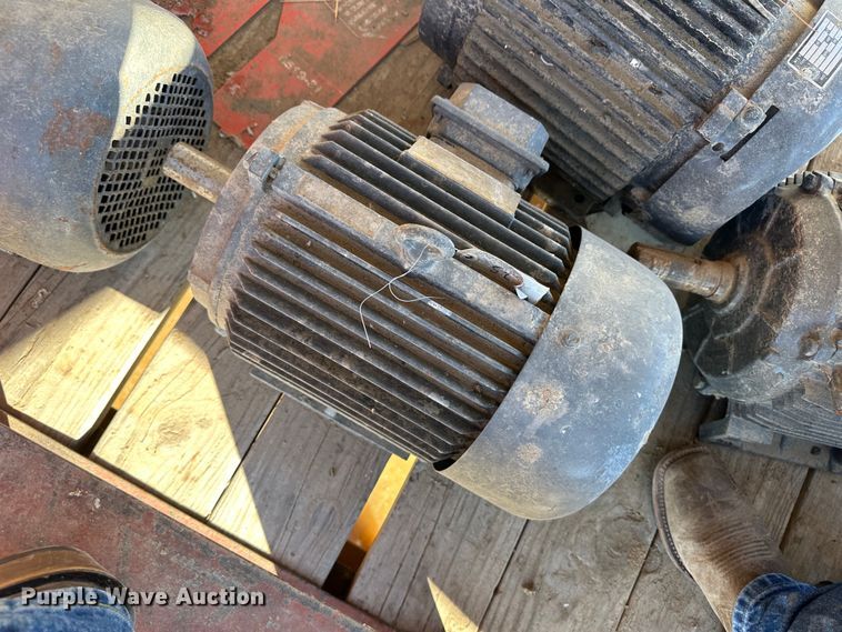 image for item LT9364 (24) electric motors