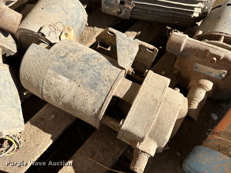 image for item LT9365 Tools