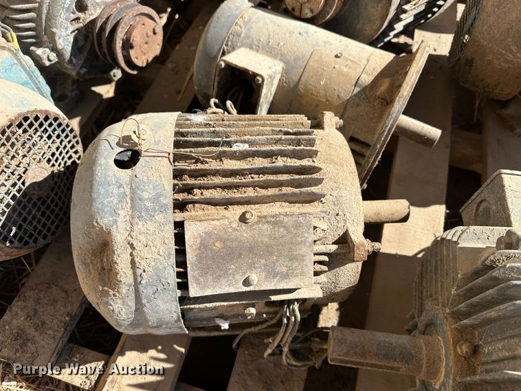 image for item LT9365 Tools