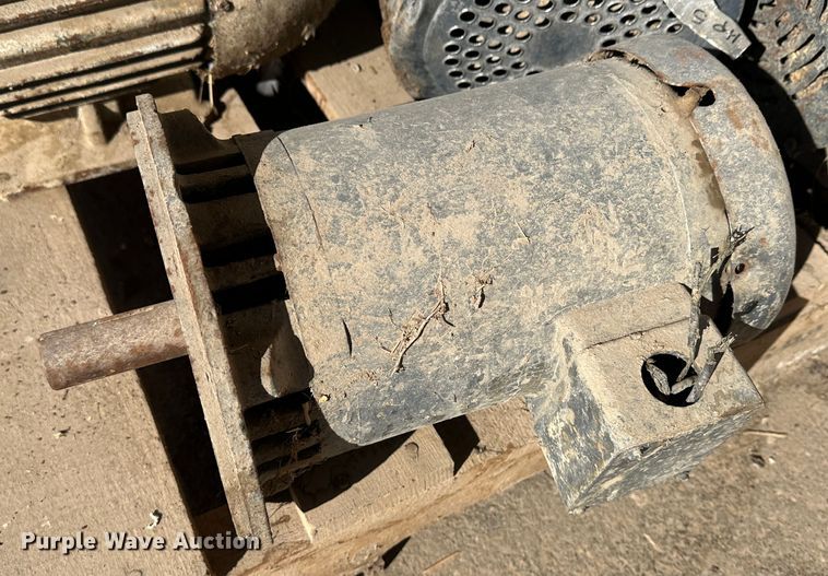 image for item LT9365 Tools