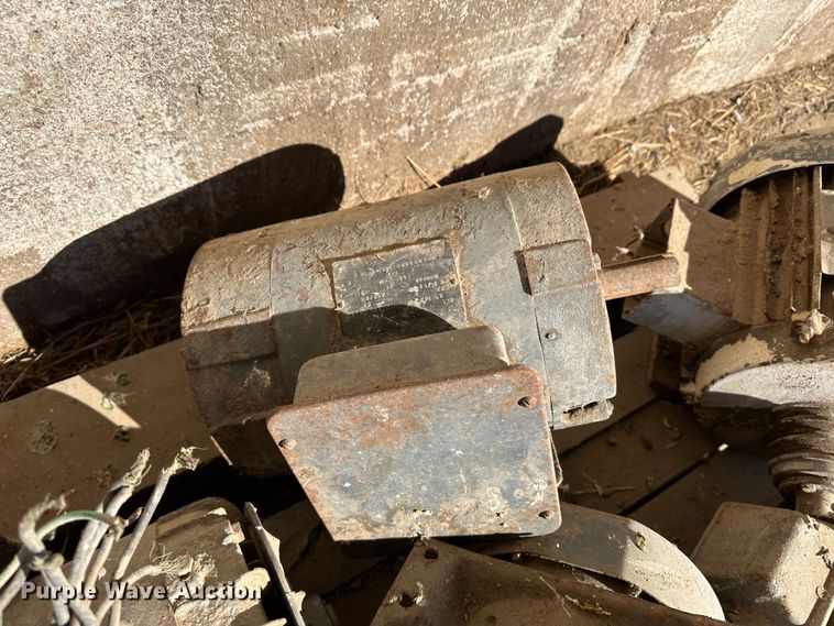 image for item LT9365 Tools